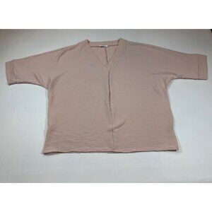 Zenana Woven Airflow Split Neck Short Sleeve medium Top, blush pink (F324)